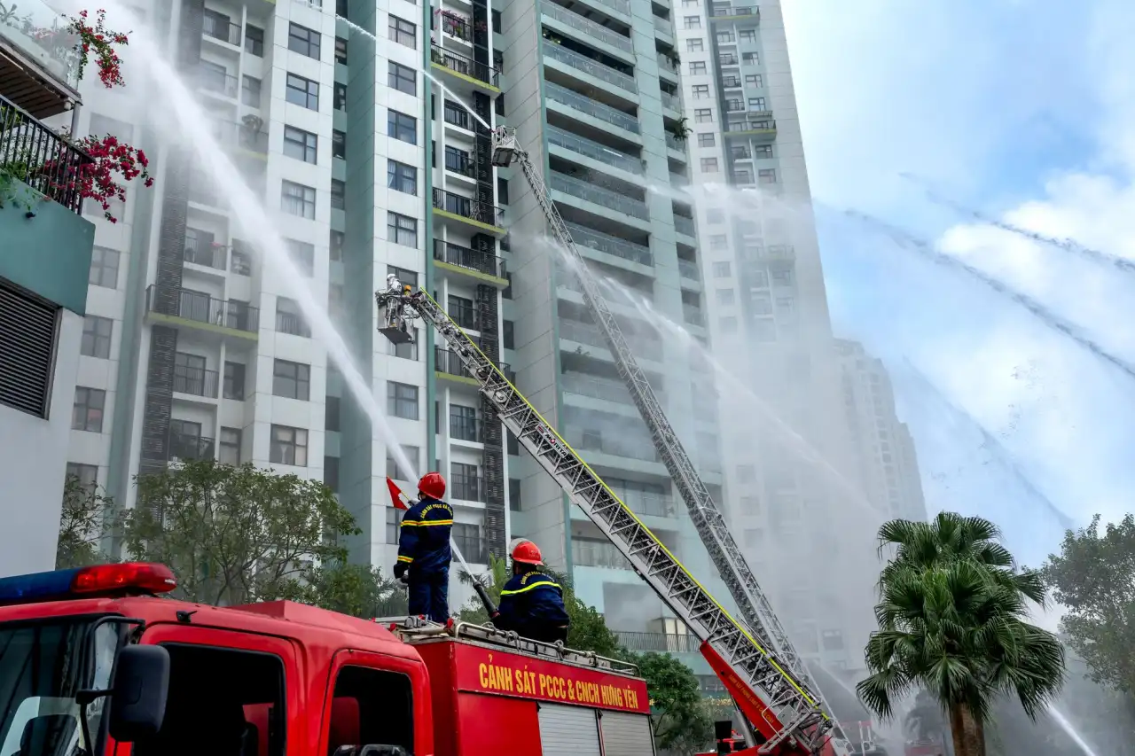 锦州铜门与防盗门选购对比：松岩御造门业产品参数全解析